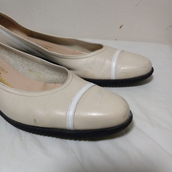 Salvatore Ferragamo Leather Slip On Almond Toe Shoes Cream Women's Size 8.5 4A - Picture 16 of 16